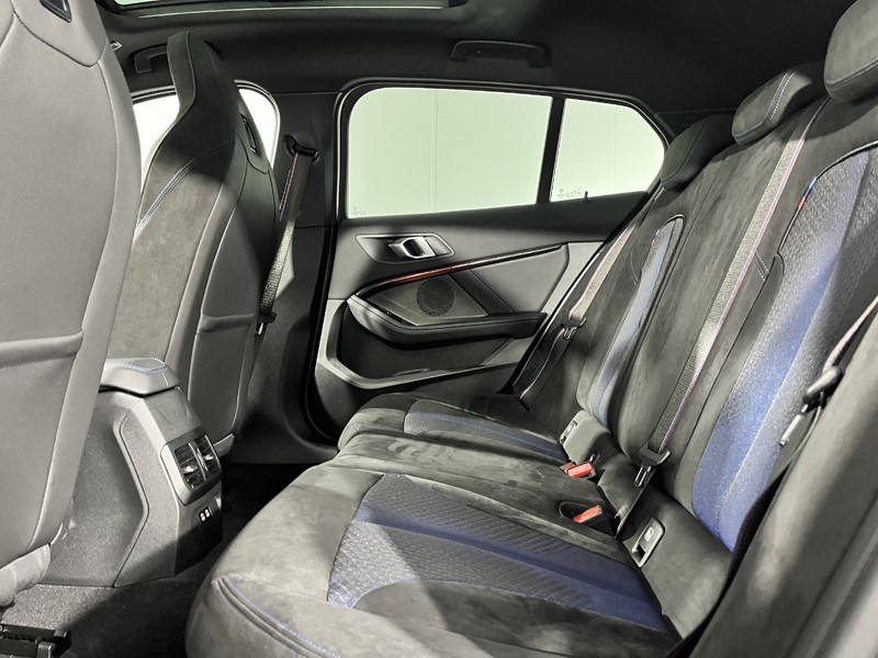 2021 (71) BMW 1 SERIES M135i xDrive 5dr Step Auto 3584239