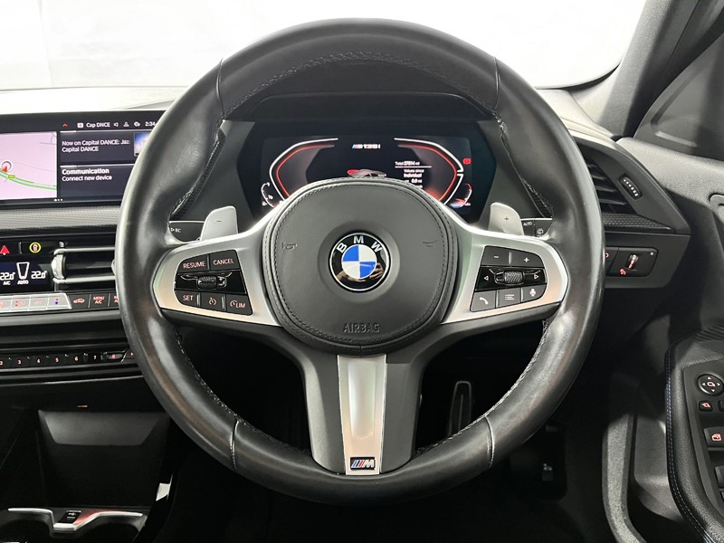 2021 (71) BMW 1 SERIES M135i xDrive 5dr Step Auto 3584231