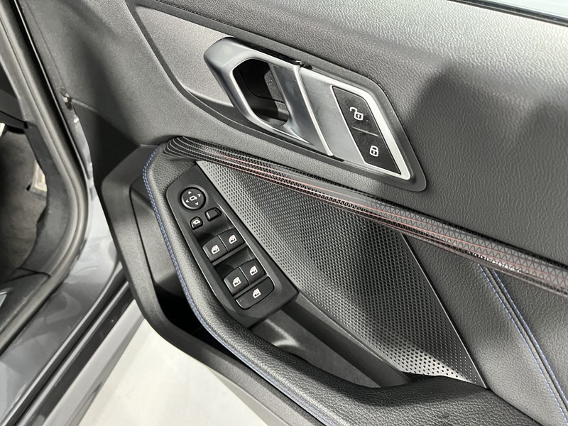 2021 (71) BMW 1 SERIES M135i xDrive 5dr Step Auto 3584248