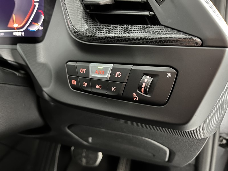 2021 (71) BMW 1 SERIES M135i xDrive 5dr Step Auto 3584249