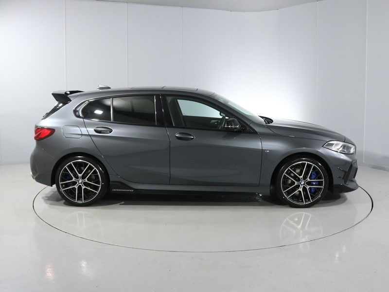 2021 (71) BMW 1 SERIES M135i xDrive 5dr Step Auto 3584229