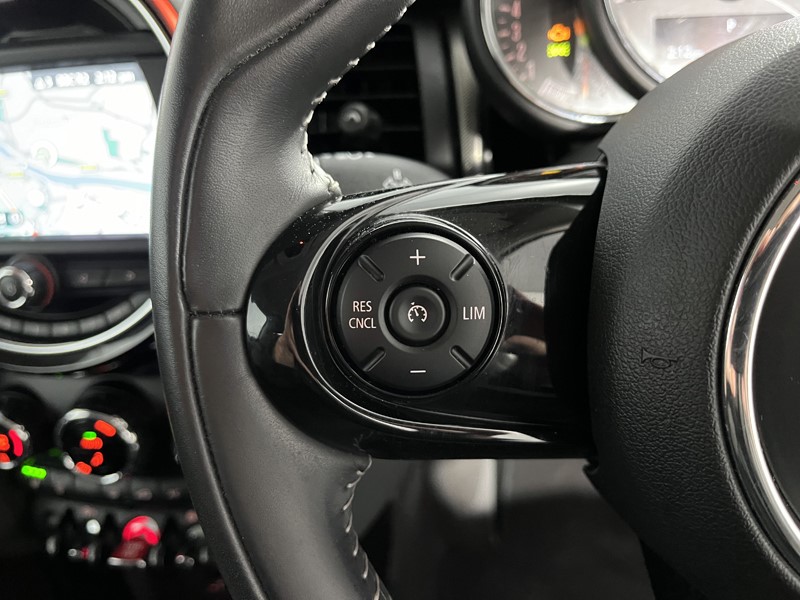 2019 (69) MINI HATCHBACK 1.5 Cooper Exclusive II 3dr Auto 3440737