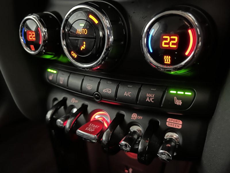 2019 (69) MINI HATCHBACK 1.5 Cooper Exclusive II 3dr Auto 3440743