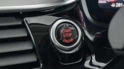 2019 (69) BMW 5 SERIES 520d SE 4dr Auto 3449324