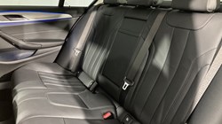 2019 (69) BMW 5 SERIES 520d SE 4dr Auto 3449310