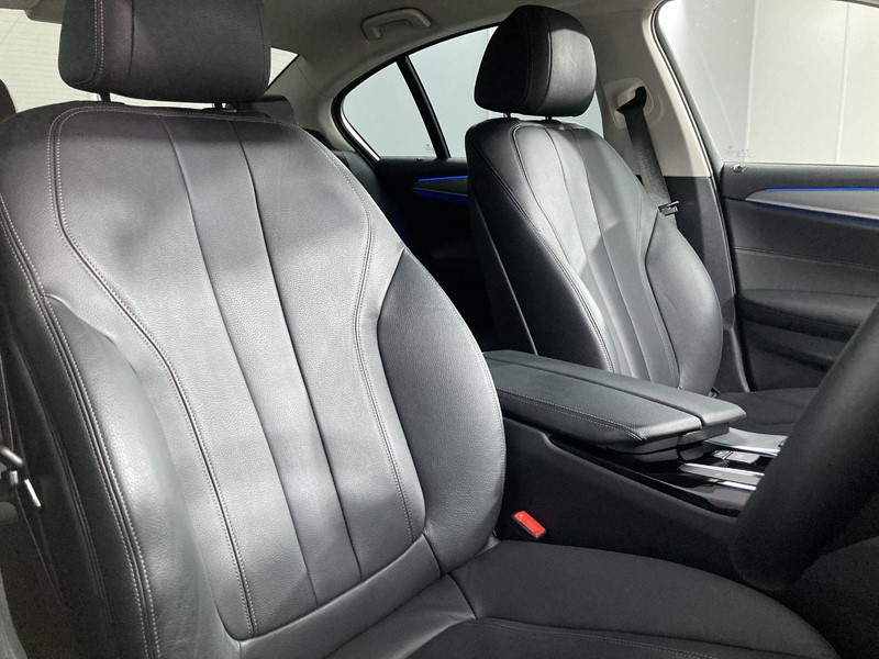 2019 (69) BMW 5 SERIES 520d SE 4dr Auto 3449309