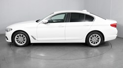 2019 (69) BMW 5 SERIES 520d SE 4dr Auto 3449345