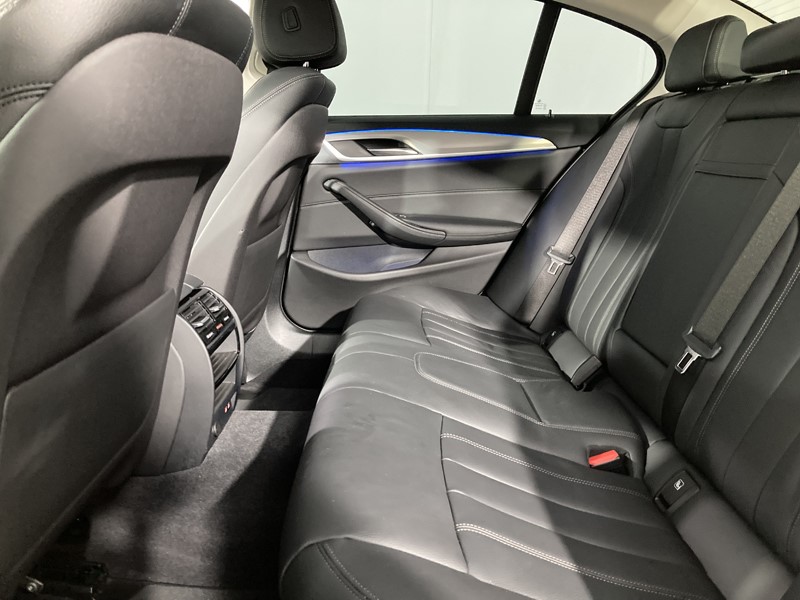 2019 (69) BMW 5 SERIES 520d SE 4dr Auto 3449334