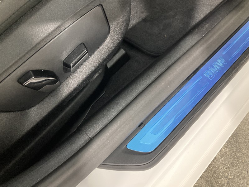 2019 (69) BMW 5 SERIES 520d SE 4dr Auto 3449317