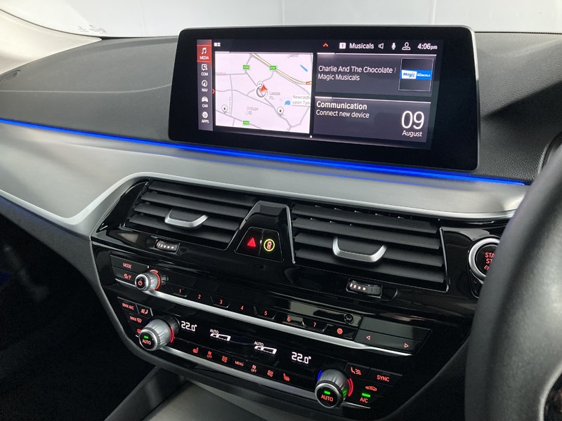 2019 (69) BMW 5 SERIES 520d SE 4dr Auto 3449307