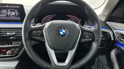 2019 (69) BMW 5 SERIES 520d SE 4dr Auto 3449304