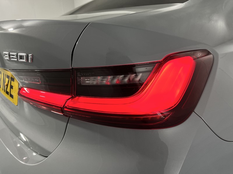 2023 (73) BMW 3 SERIES 320i M Sport 4dr Step Auto 3447105