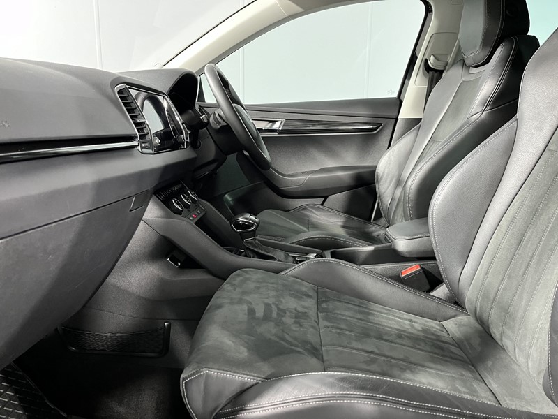 2019 (19) SKODA KAROQ 1.6 TDI SE L 5dr DSG 3446986