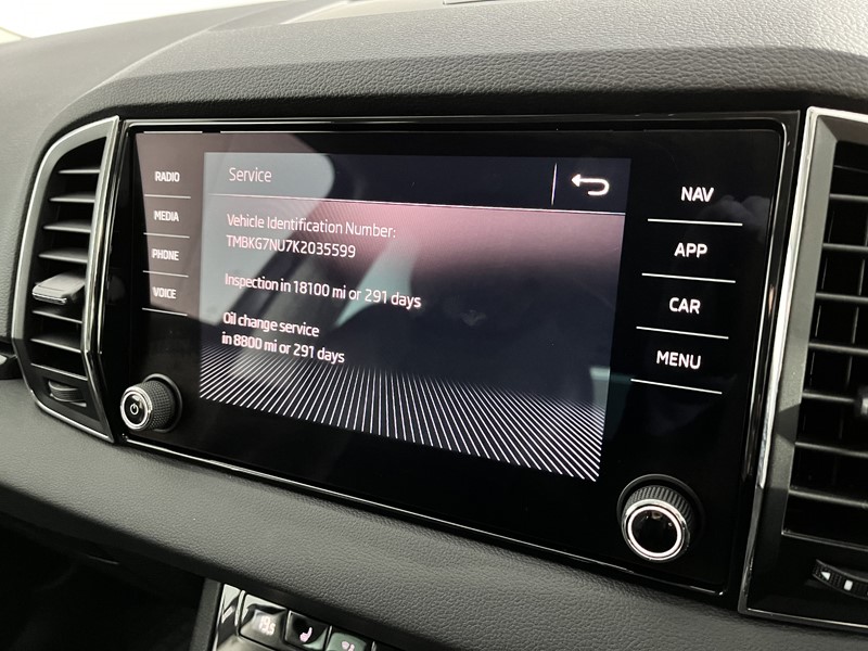 2019 (19) SKODA KAROQ 1.6 TDI SE L 5dr DSG 3446982