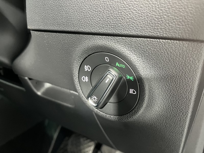 2019 (19) SKODA KAROQ 1.6 TDI SE L 5dr DSG 3446974