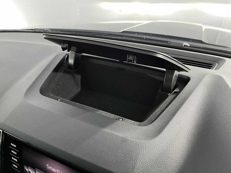 2019 (19) SKODA KAROQ 1.6 TDI SE L 5dr DSG 3446979