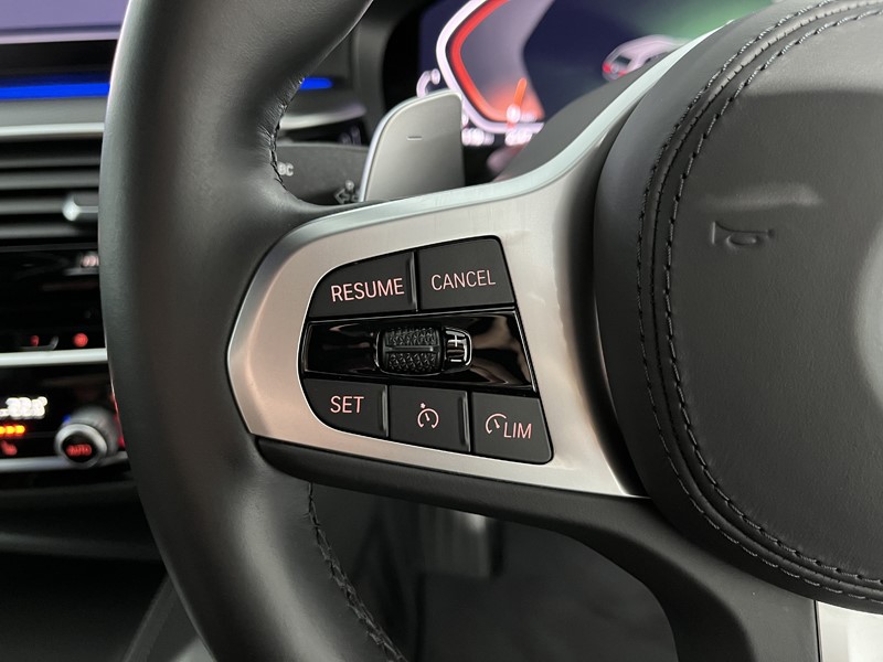 2021 (71) BMW 5 SERIES 520d MHT M Sport 5dr Step Auto 3487784