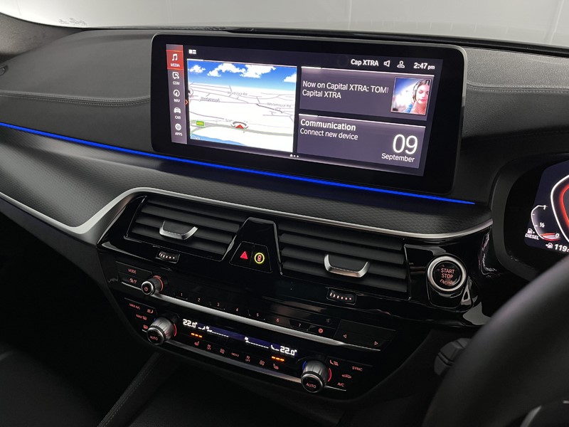 2021 (71) BMW 5 SERIES 520d MHT M Sport 5dr Step Auto 3487769