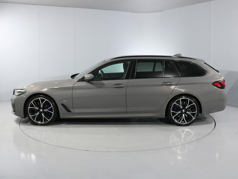 2021 (71) BMW 5 SERIES 520d MHT M Sport 5dr Step Auto 3487810