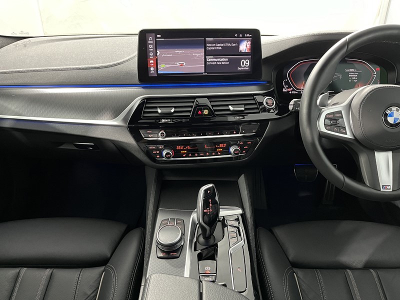 2021 (71) BMW 5 SERIES 520d MHT M Sport 5dr Step Auto 3487765