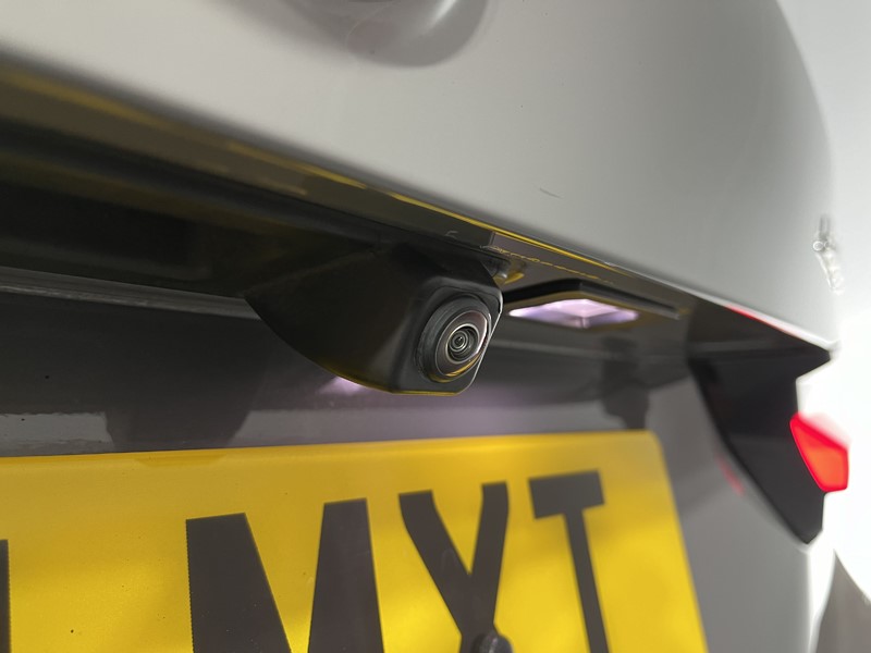 2021 (71) BMW 5 SERIES 520d MHT M Sport 5dr Step Auto 3487807