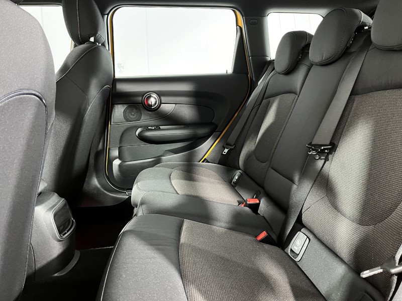 2016 (65) MINI CLUBMAN 1.5 Cooper 6dr 3455168