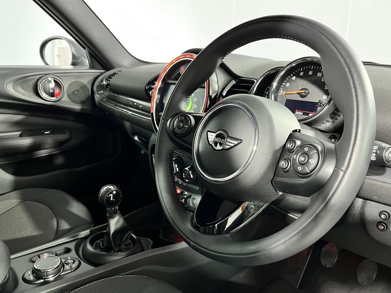 2016 (65) MINI CLUBMAN 1.5 Cooper 6dr 3455162