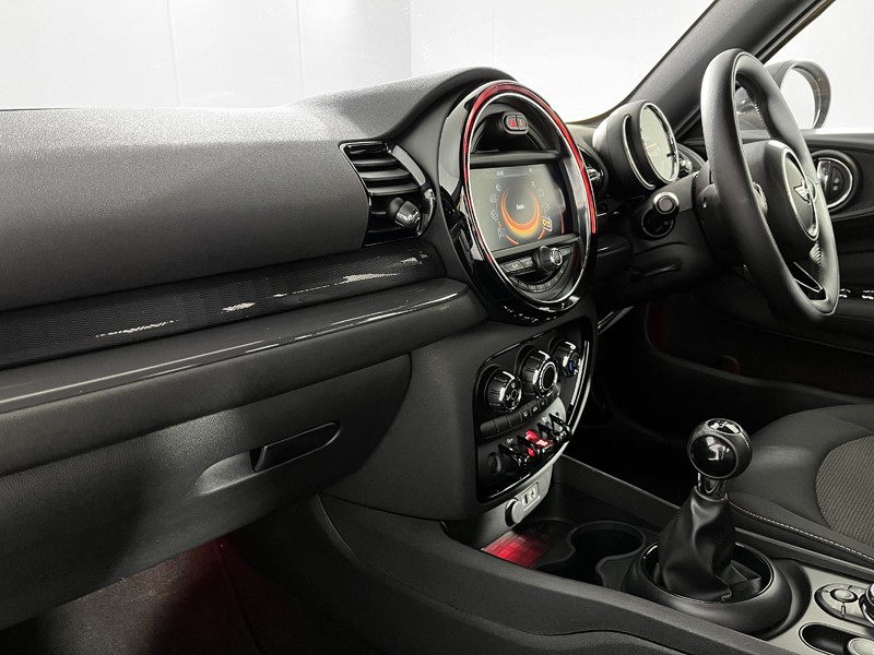 2016 (65) MINI CLUBMAN 1.5 Cooper 6dr 3455163