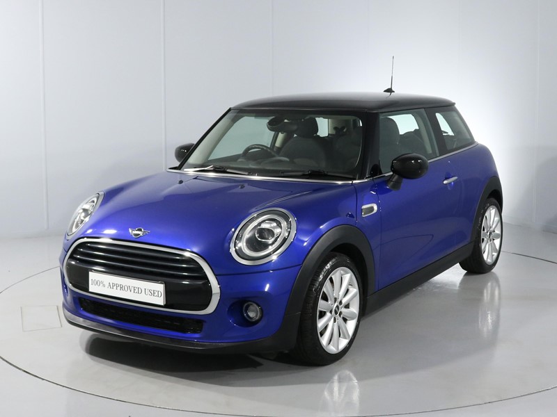 2020 (70) MINI HATCHBACK 1.5 Cooper Classic II 3dr 3472384