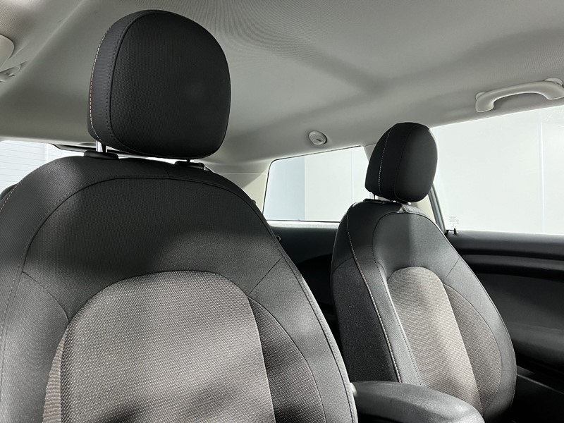 2020 (70) MINI HATCHBACK 1.5 Cooper Classic II 3dr 3472358