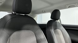 2020 (70) MINI HATCHBACK 1.5 Cooper Classic II 3dr 3472358