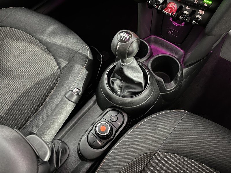 2020 (70) MINI HATCHBACK 1.5 Cooper Classic II 3dr 3472357