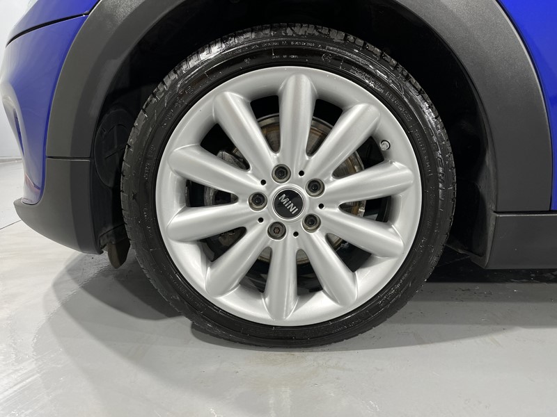 2020 (70) MINI HATCHBACK 1.5 Cooper Classic II 3dr 3472361