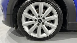 2020 (70) MINI HATCHBACK 1.5 Cooper Classic II 3dr 3472361