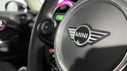 2020 (70) MINI HATCHBACK 1.5 Cooper Classic II 3dr 3472368