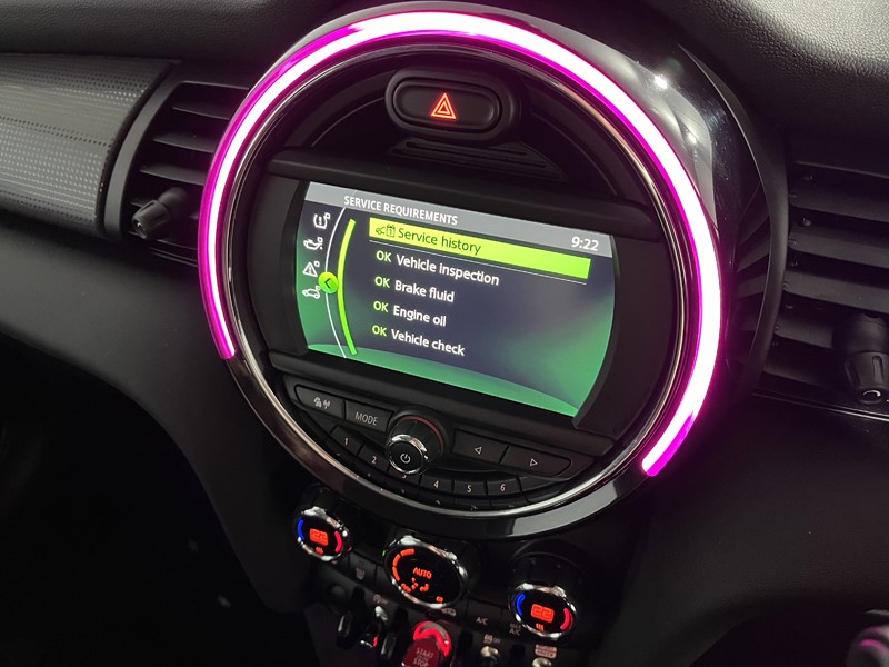 2020 (70) MINI HATCHBACK 1.5 Cooper Classic II 3dr 3472374