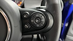 2020 (70) MINI HATCHBACK 1.5 Cooper Classic II 3dr 3472369