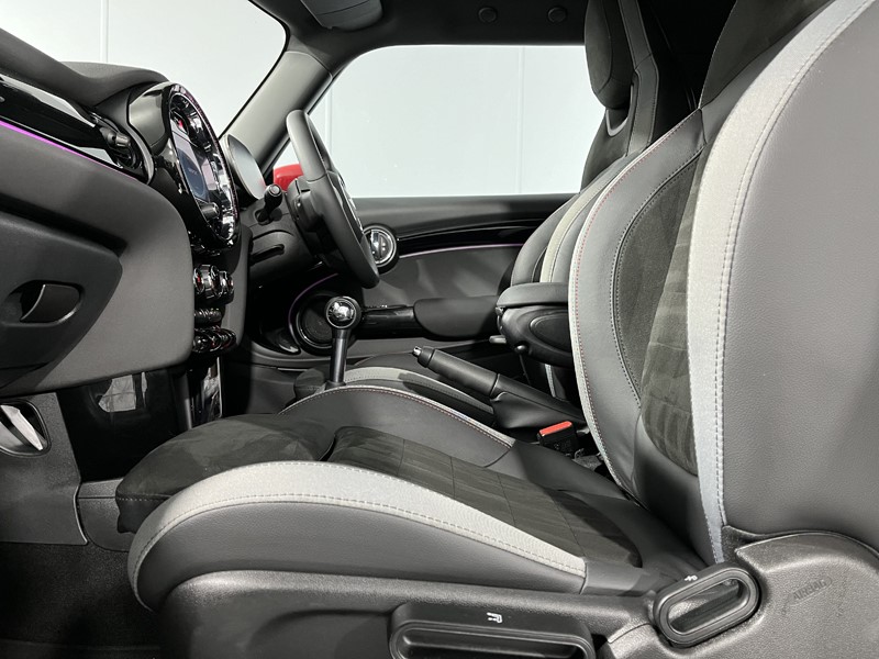 2022 (71) MINI HATCHBACK 2.0 John Cooper Works 3dr 3479408