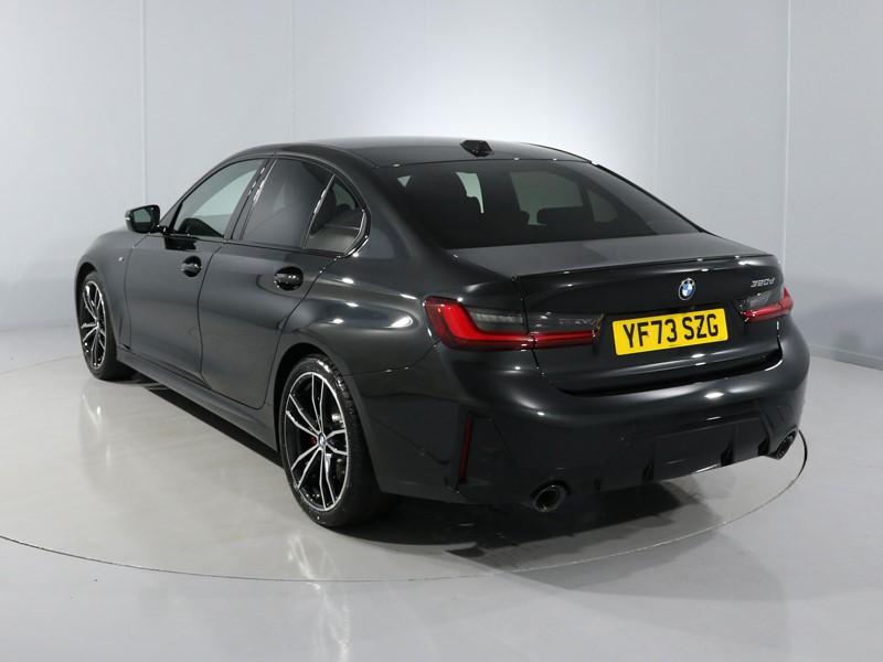 2023 (73) BMW 3 SERIES 320d MHT M Sport 4dr Step Auto 3474965