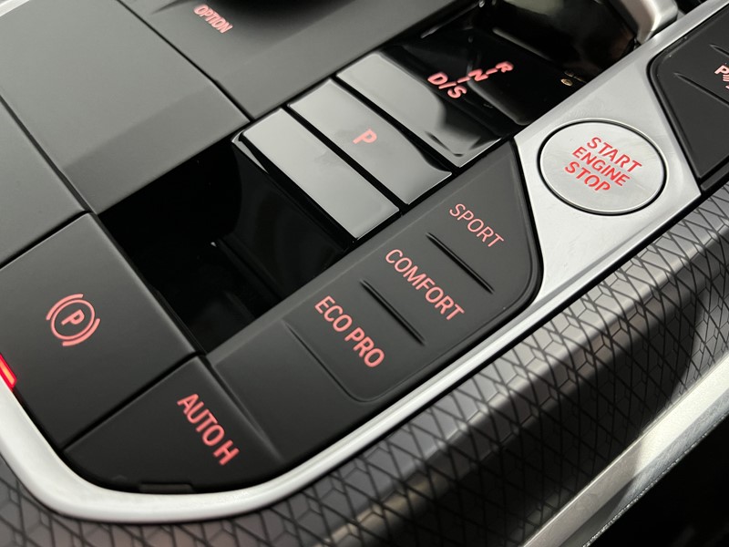 2023 (73) BMW 3 SERIES 320d MHT M Sport 4dr Step Auto 3474998