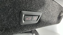 2023 (73) BMW 3 SERIES 320d MHT M Sport 4dr Step Auto 3475012