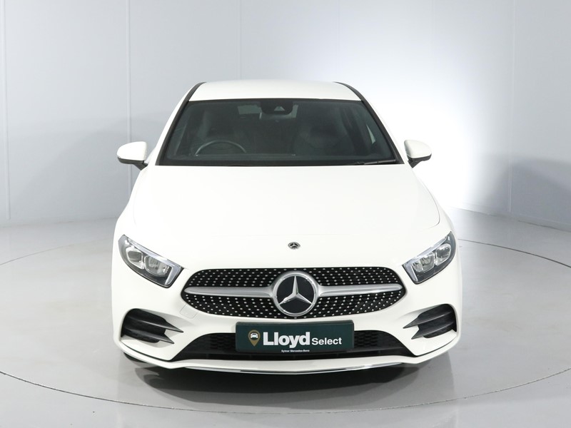 2021 (21) MERCEDES-BENZ A CLASS A180 AMG Line 5dr 3469599