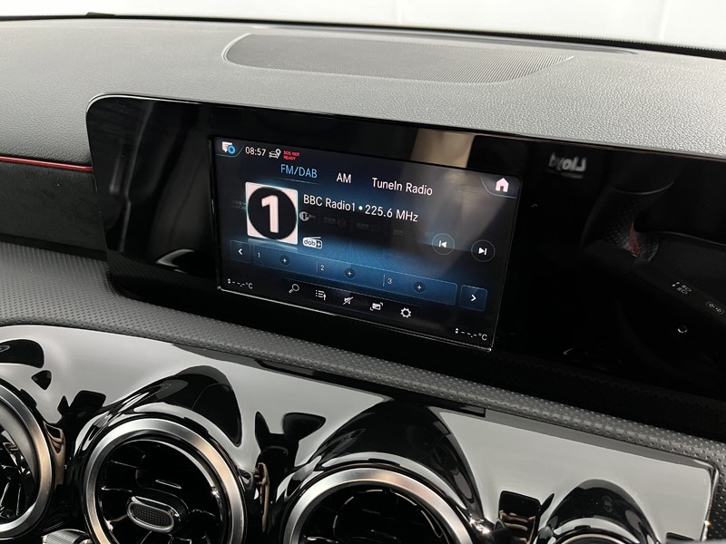 2021 (21) MERCEDES-BENZ A CLASS A180 AMG Line 5dr 3469610