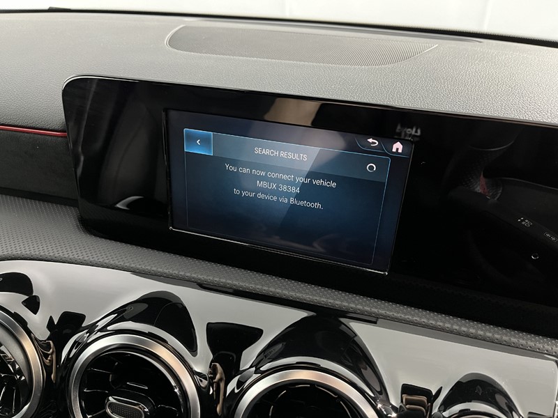 2021 (21) MERCEDES-BENZ A CLASS A180 AMG Line 5dr 3469611