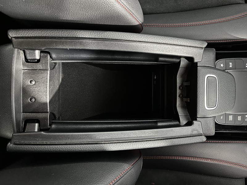 2021 (21) MERCEDES-BENZ A CLASS A180 AMG Line 5dr 3469615