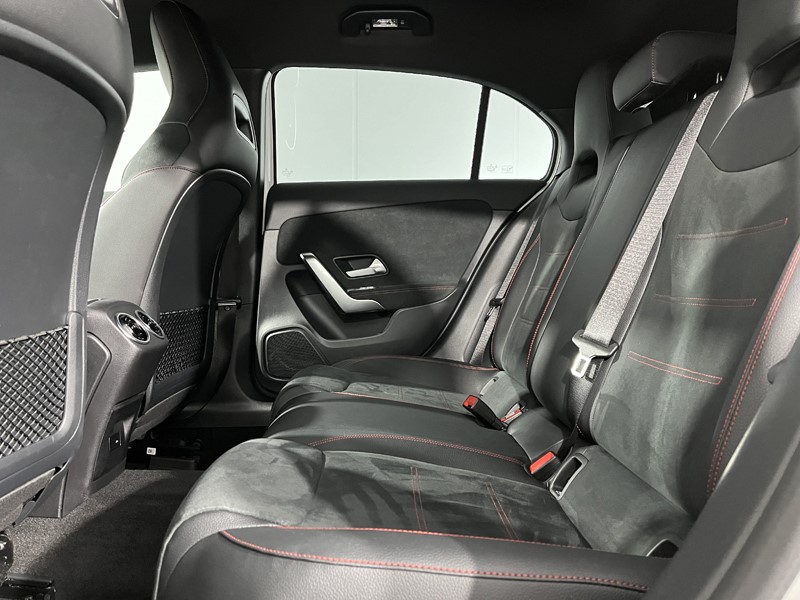 2021 (21) MERCEDES-BENZ A CLASS A180 AMG Line 5dr 3469617