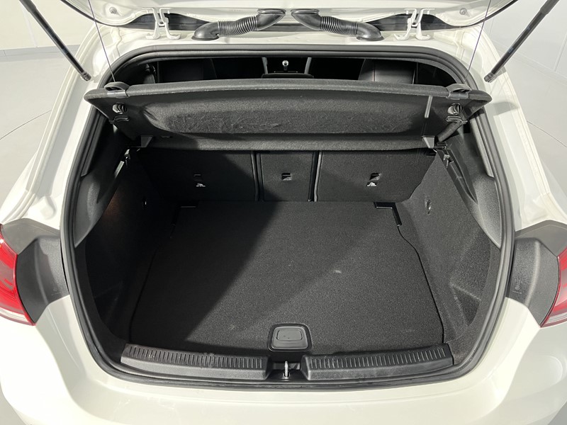 2021 (21) MERCEDES-BENZ A CLASS A180 AMG Line 5dr 3469596