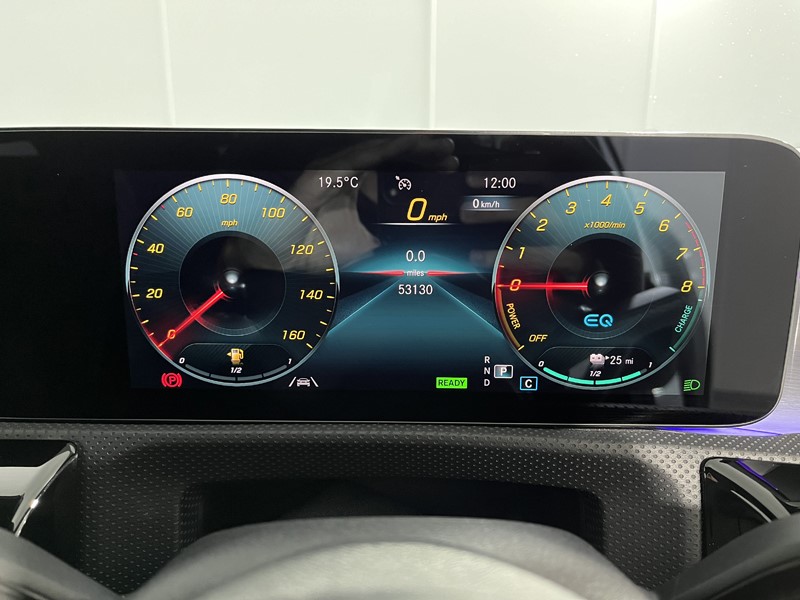 2020 (70) MERCEDES-BENZ A CLASS A250e AMG Line Premium 5dr Auto 3478464