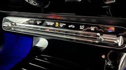 2020 (70) MERCEDES-BENZ A CLASS A250e AMG Line Premium 5dr Auto 3478484