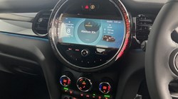 2024 (24) MINI HATCHBACK 1.5 Cooper Classic Premium 5dr Auto 3480814